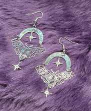 Load image into Gallery viewer, Silver Moth Earrings