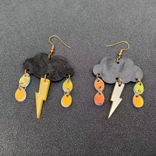 Load image into Gallery viewer, Thunderstorm Earrings